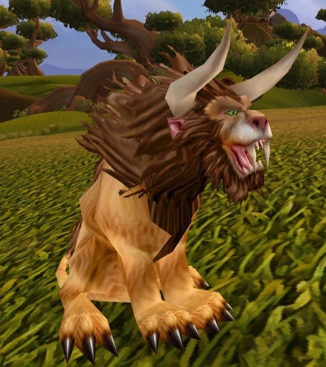 Feral Druid in cat form attacking an enemy in Turtle WoW